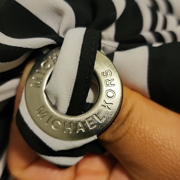 Michael kors top size M - Picture 9 of 9